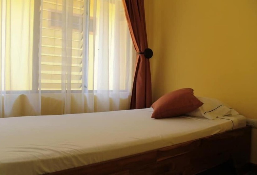 Отель Hospedaje Altamira