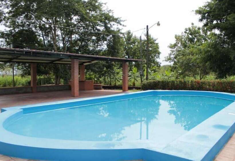 Отель Hospedaje Altamira