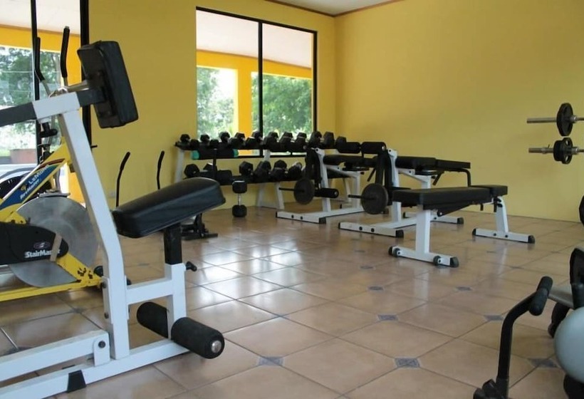 Отель Hospedaje Altamira