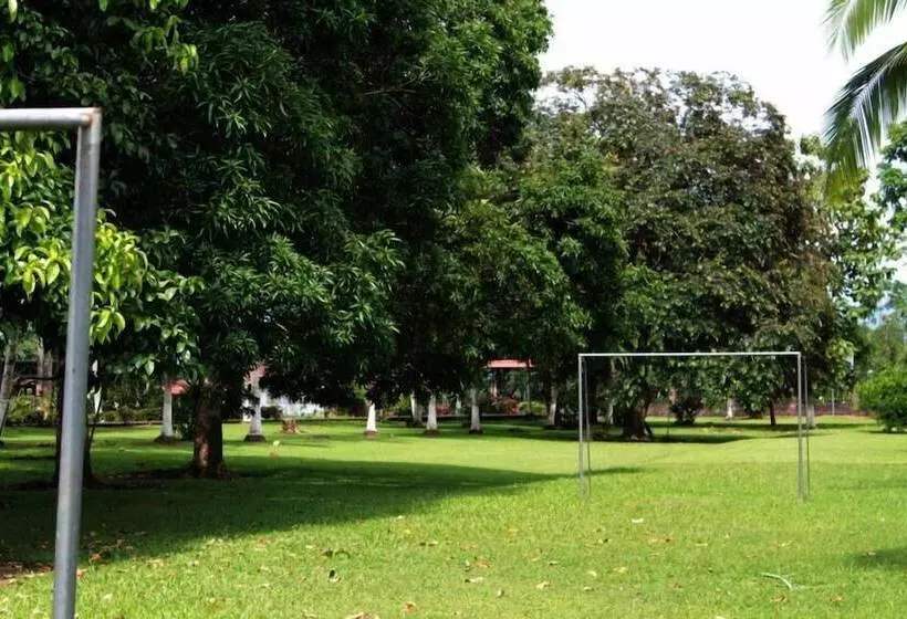 Hotelli Hospedaje Altamira