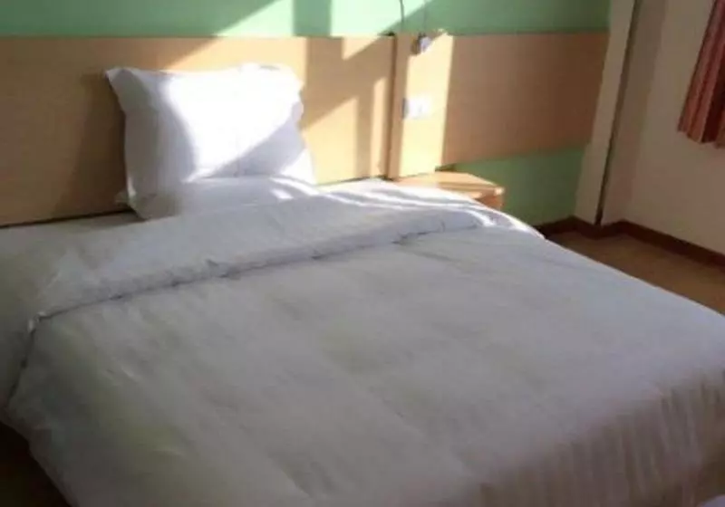 Hotelli 7 Days Inn Bozhou Kangmei Zhongyaocheng Yaodu Street Branch