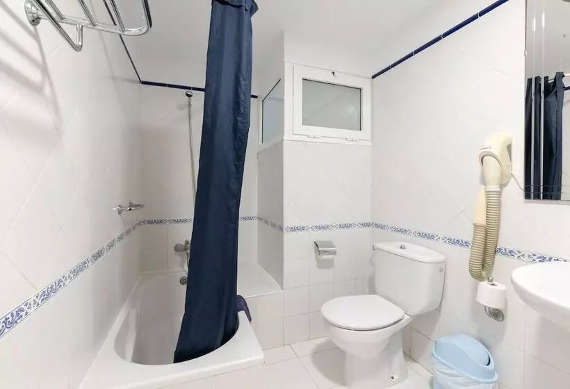 Apartamentos La Peñita