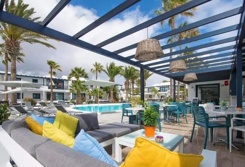 Apartamentos Playamar