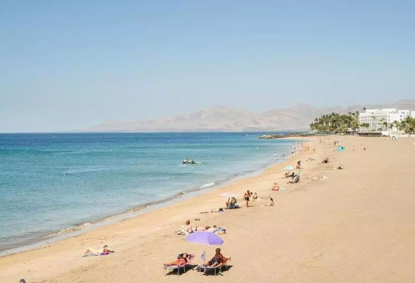 Apartamentos Playamar