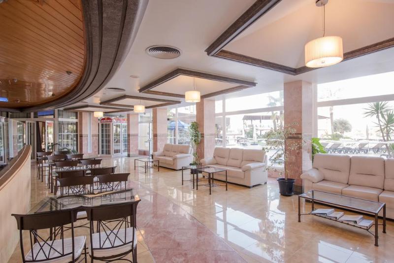 酒店 & Spa Blau Parc