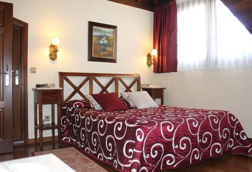 فندق Casa Prendes