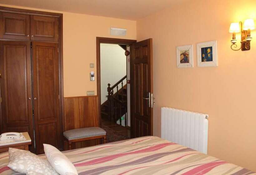 فندق Casa Prendes