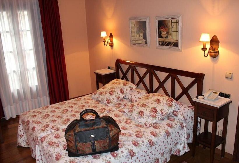 فندق Casa Prendes