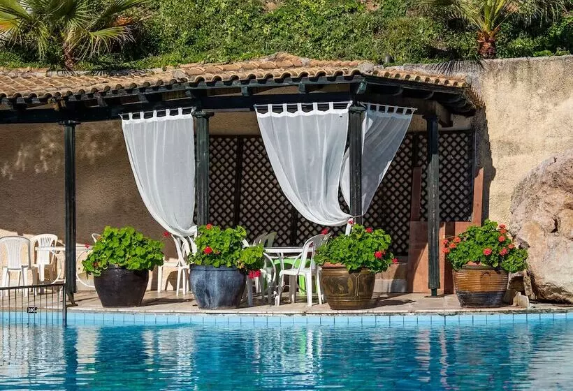 Paleo Artnouveau Hotel   Adults Only