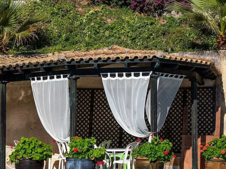 Paleo Artnouveau Hotel   Adults Only