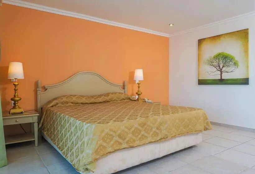 Paleo Artnouveau Hotel   Adults Only