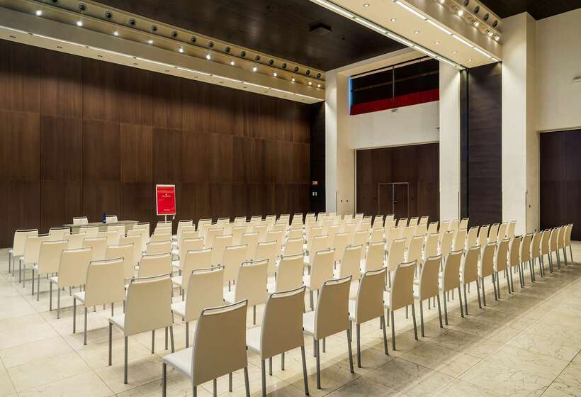 호텔 NH Collection Sevilla