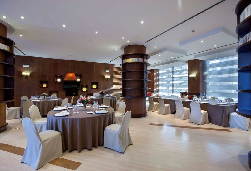 호텔 NH Collection Sevilla