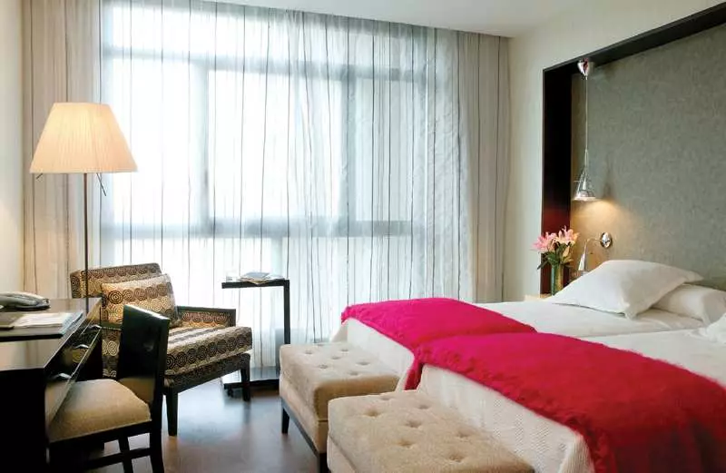 هتل NH Collection Sevilla