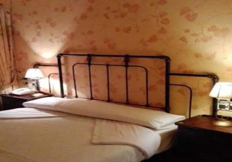 Hotel Rural Valonsadero