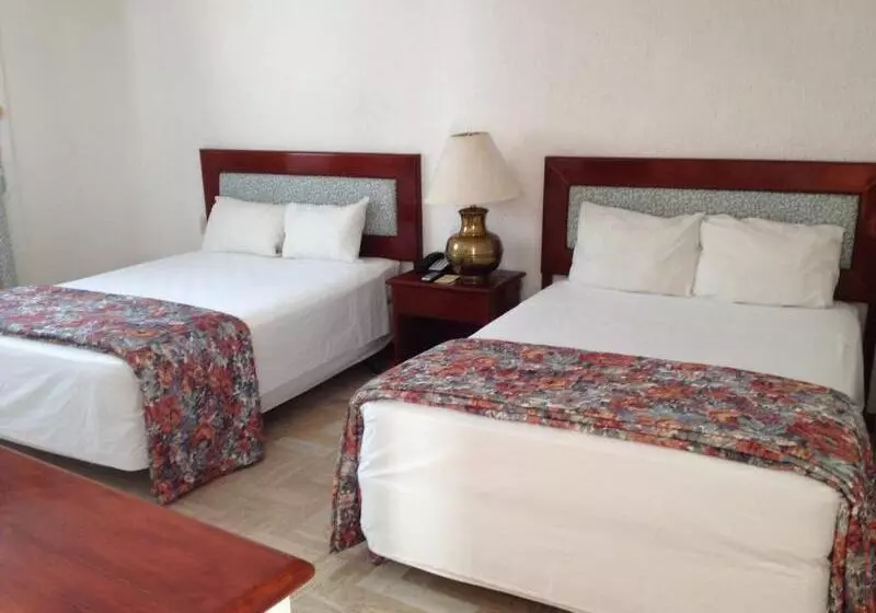 酒店 Suites Costa Cancun