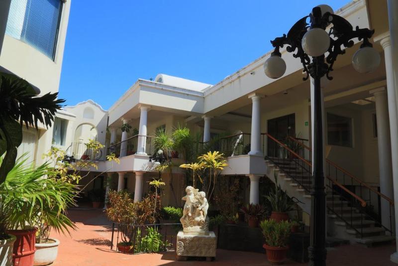 Otel Suites Costa Cancun