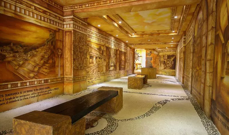 Hotelli Xbalamqué & Spa Cancún Centro