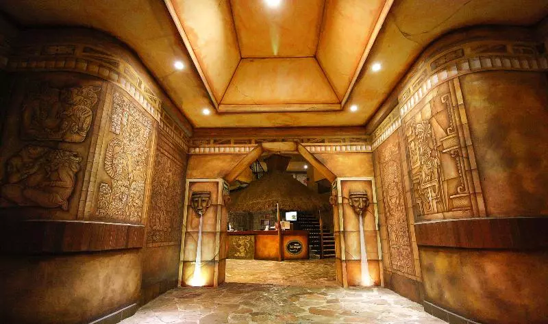 Hotelli Xbalamqué & Spa Cancún Centro