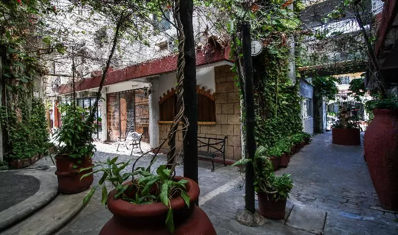 Hotelli Xbalamqué & Spa Cancún Centro