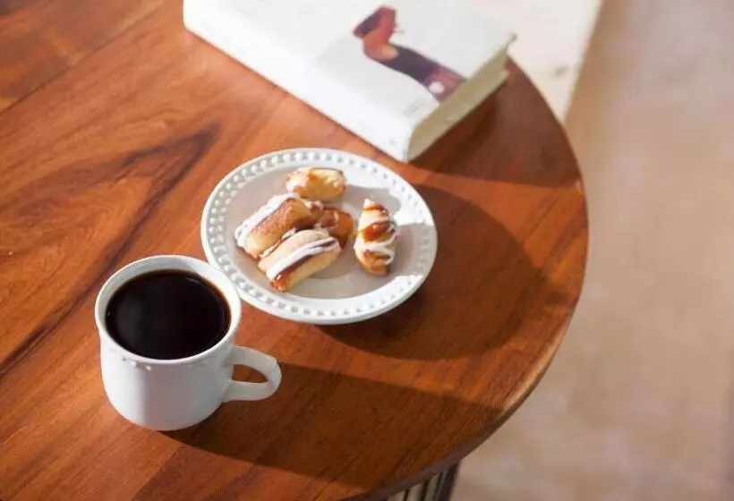 Latino Hotel Boutique