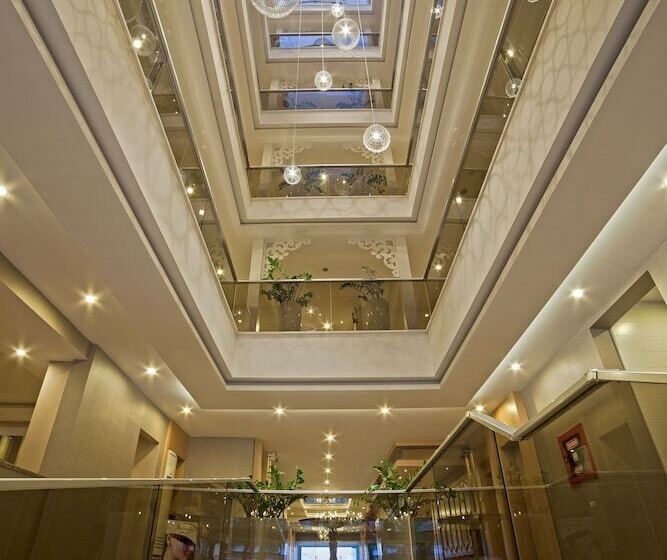 استراحتگاه Xperia Saray Beach