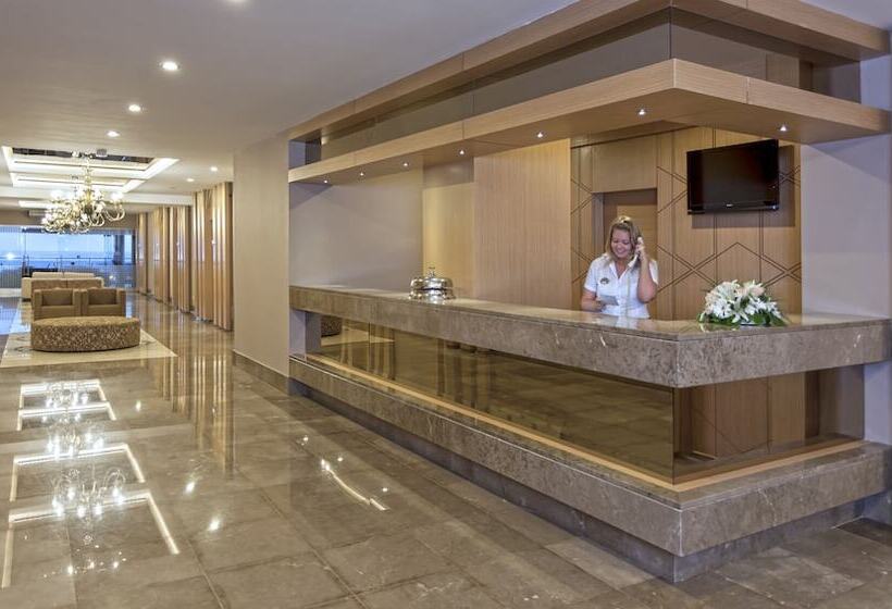 استراحتگاه Xperia Saray Beach