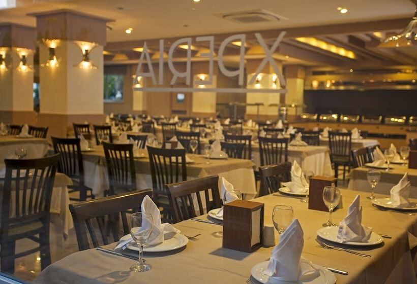 استراحتگاه Xperia Saray Beach