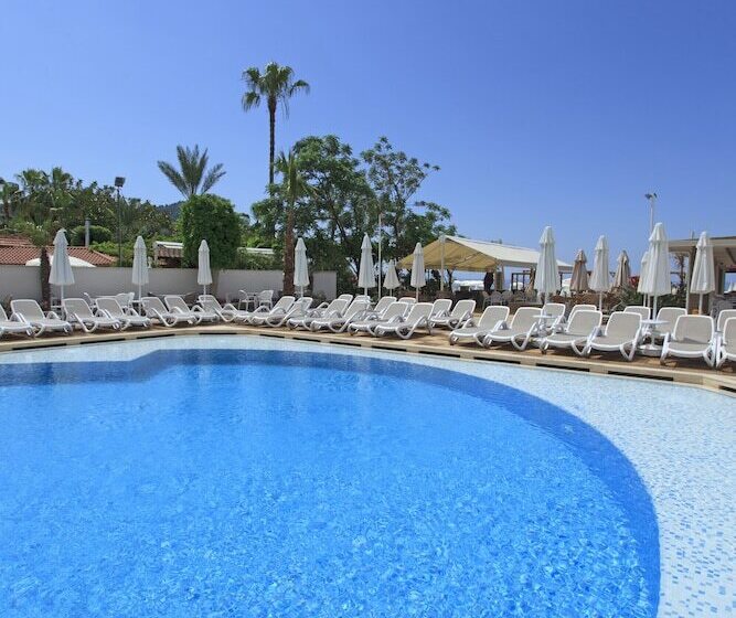 استراحتگاه Xperia Saray Beach