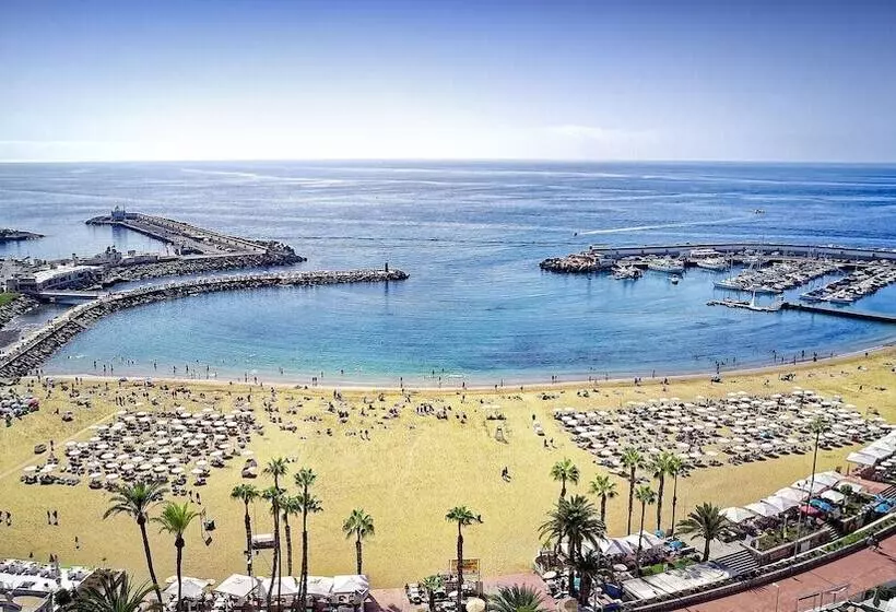 Apartamentos Río Piedras