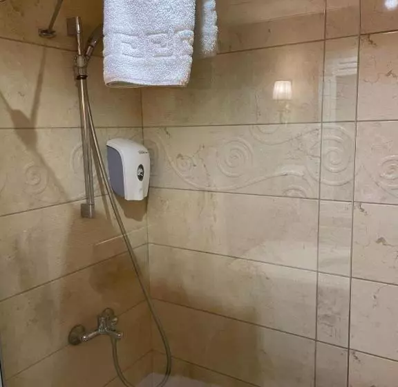 ホテル Carina Entertainment