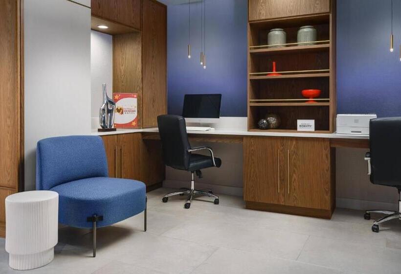 酒店 Courtyard By Marriott Orlando Lake Buena Vista At Vista Centre