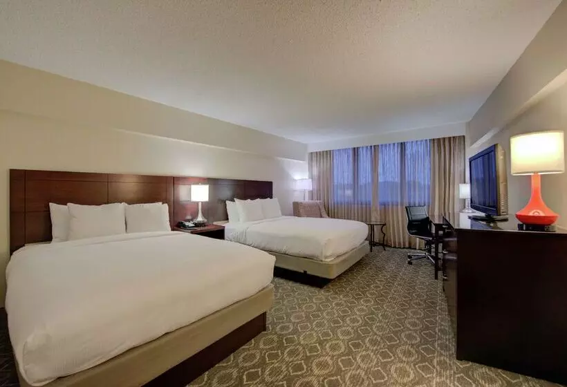 Отель The Brookhaven Atlanta