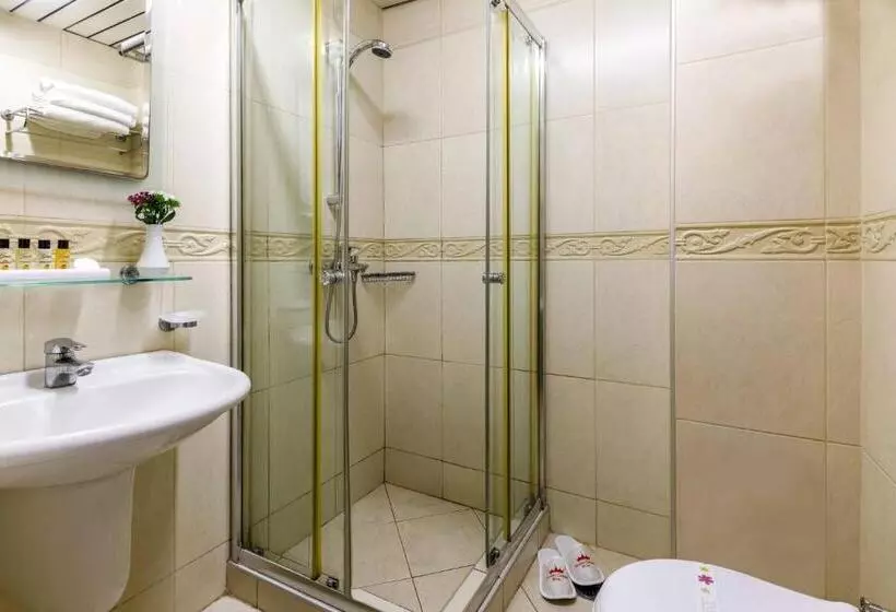 ホテル Golden Crown