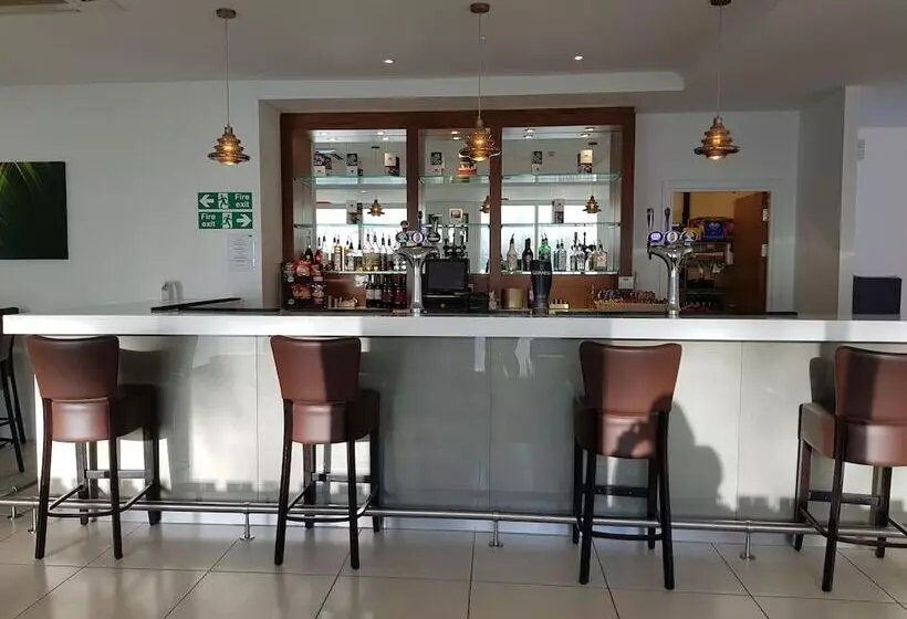 호텔 Holiday Inn Express Wakefield, An Ihg