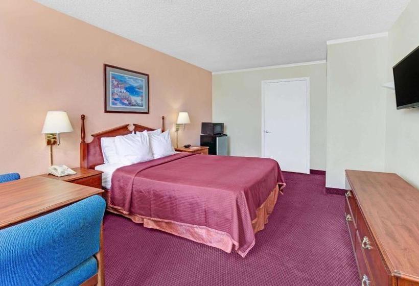 هتل Howard Johnson By Wyndham Tropical Palms Kissimmee