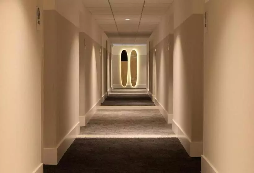 Kimpton Surfcomber Hotel, An Ihg