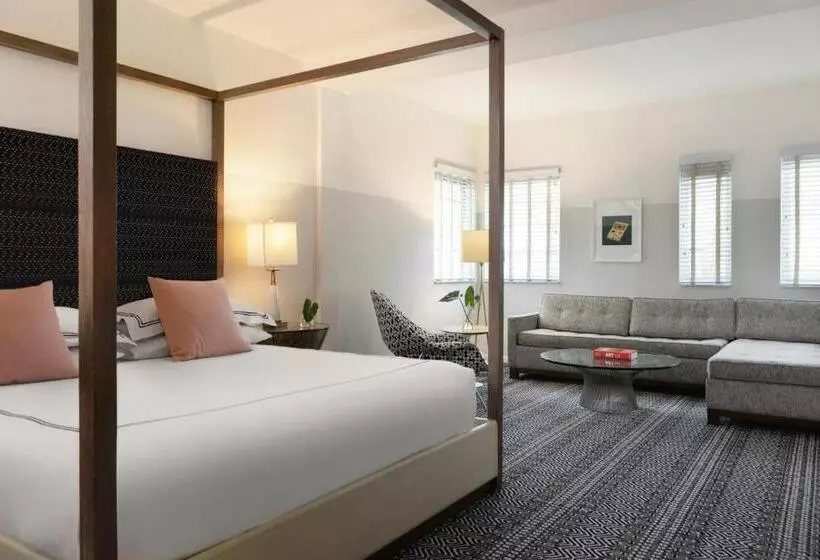 Kimpton Surfcomber Hotel, An Ihg