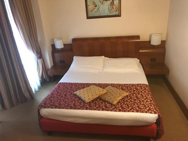 Hotel Milanore  By Diva S