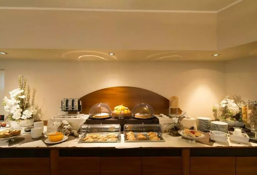 Отель Milanore  By Diva S