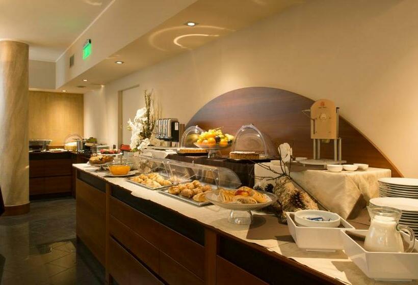 Hotel Milanore  By Diva S