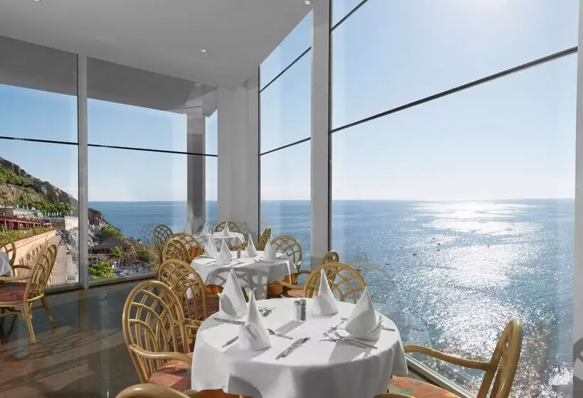 호텔 Mogan Princess & Beach Club