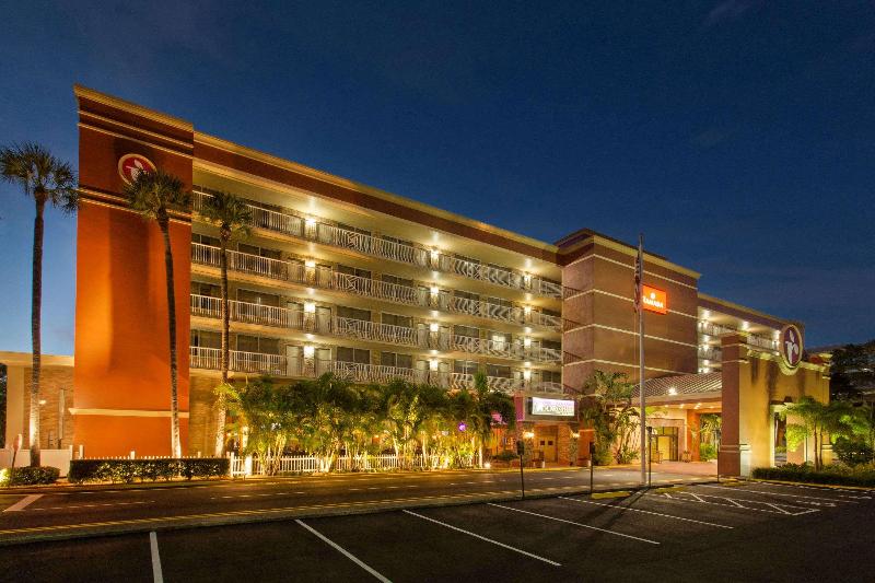 فندق Ramada By Wyndham Tampa Westshore Airport South