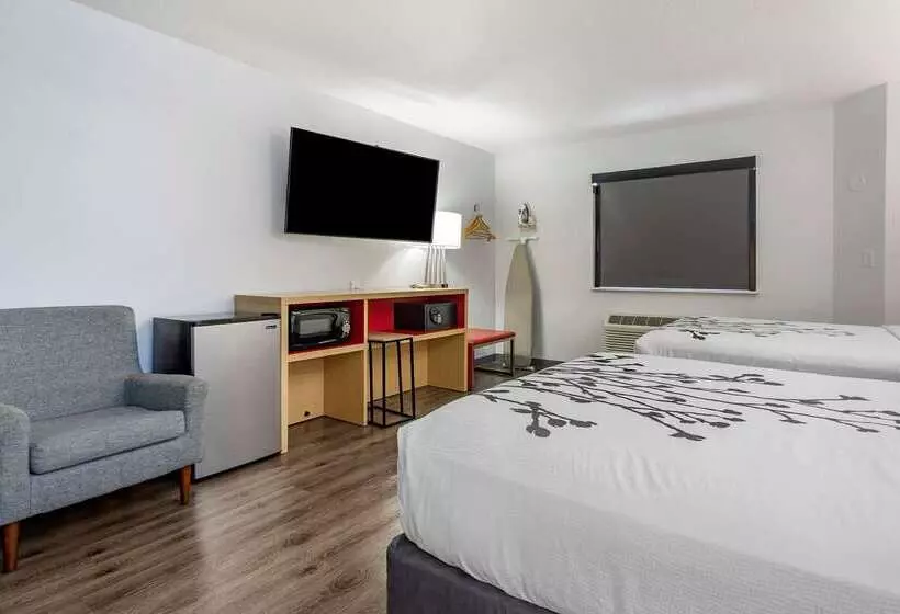 هتل Sleep Inn & Suites