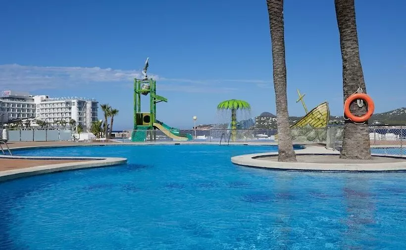 Playa Bella Apartments