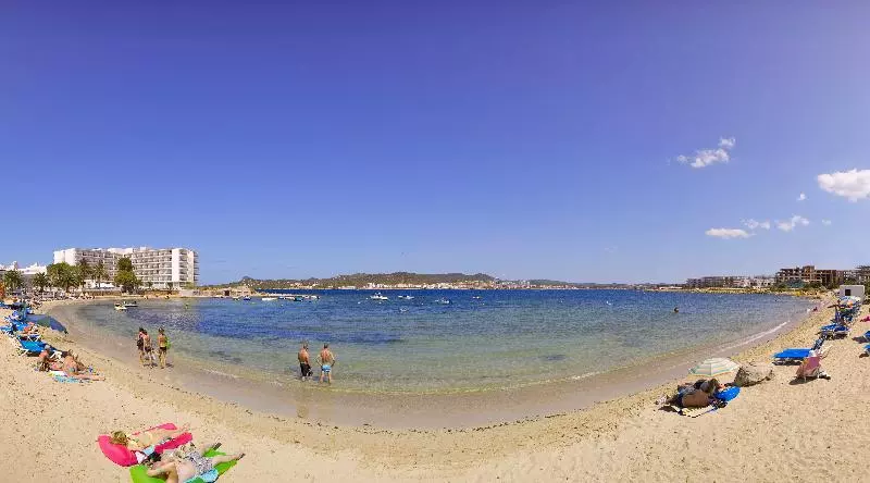 Playa Bella Apartments