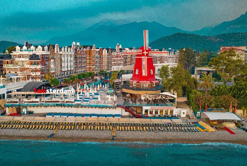 リゾートホテル Orange County Kemer