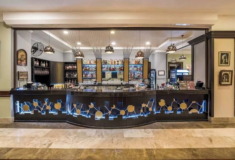 リゾートホテル Orange County Kemer