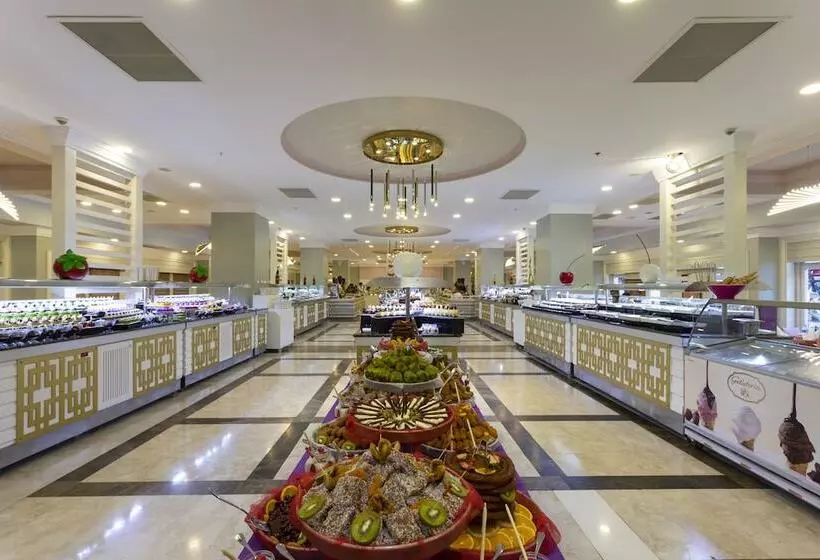 リゾートホテル Orange County Kemer