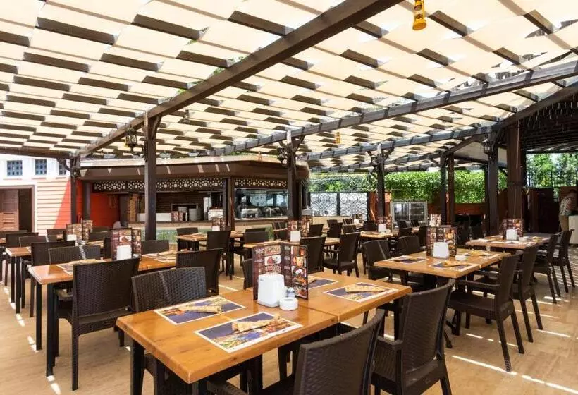 リゾートホテル Orange County Kemer